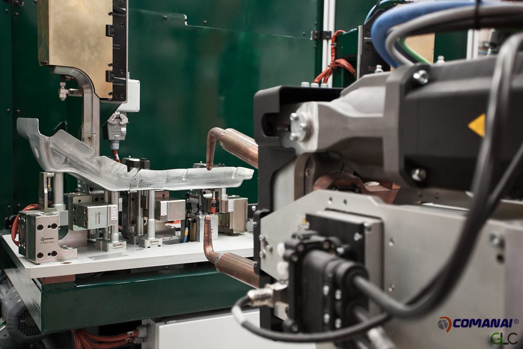 Detalle célula soldadura Nueva línea de montaje - célula soldadura